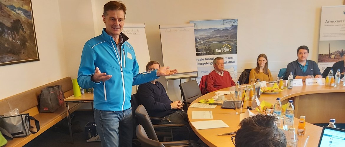 Attraktivität des Tourismus: Perspektive der Arbeitgeber*innen und Arbeitnehmer*innen aus dem Chiemgau